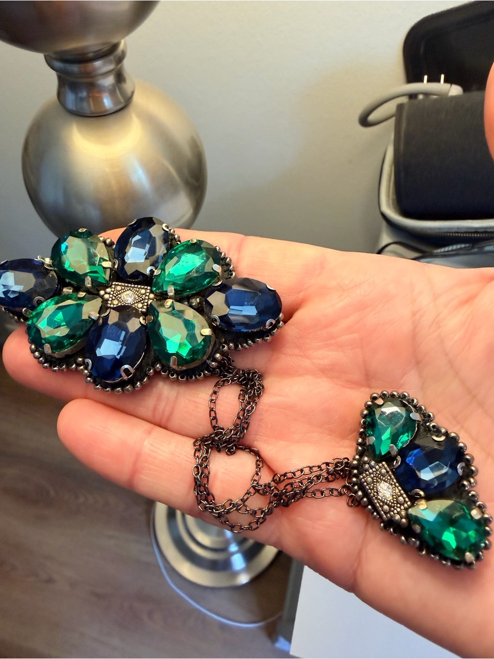 Emerald & Sapphire Crystal Flower Pendant Necklace - Women Jewelry